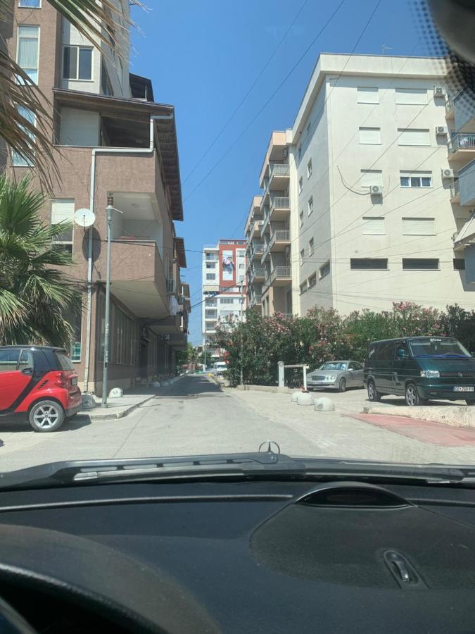 Kokomani 2 Durrës Exterior foto